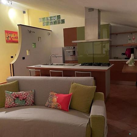 La Casa Del Pino Apartment Policoro Luaran gambar