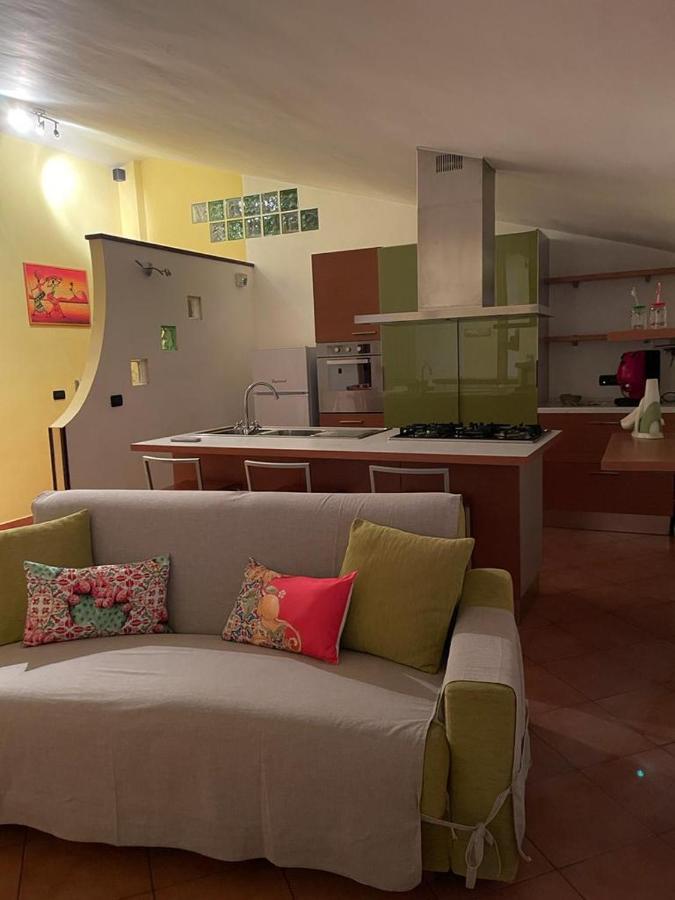 La Casa Del Pino Apartment Policoro Luaran gambar